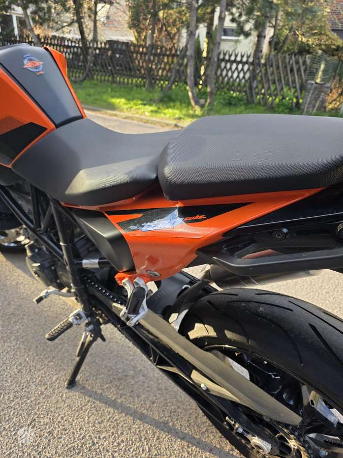 KTM Duke 690cc, street / classic