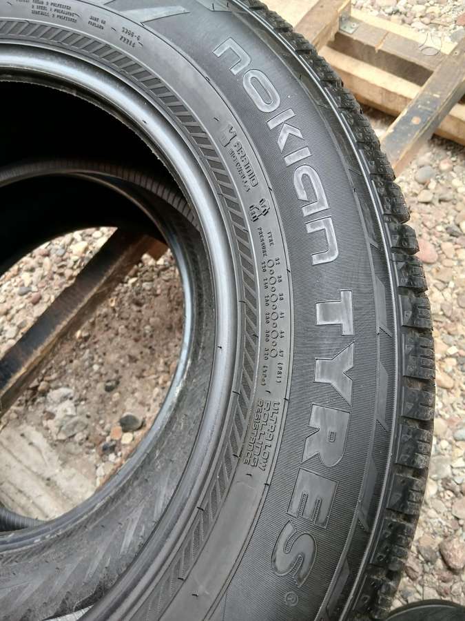 Nokian, universalios 235/60 R18