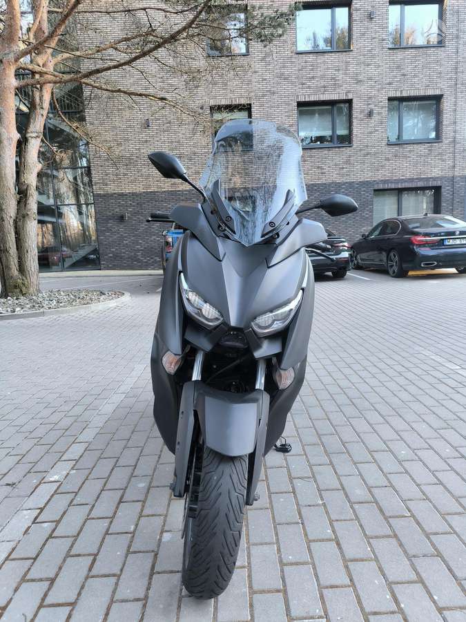 Yamaha XMAX 300 300cc, scooters / mopeds