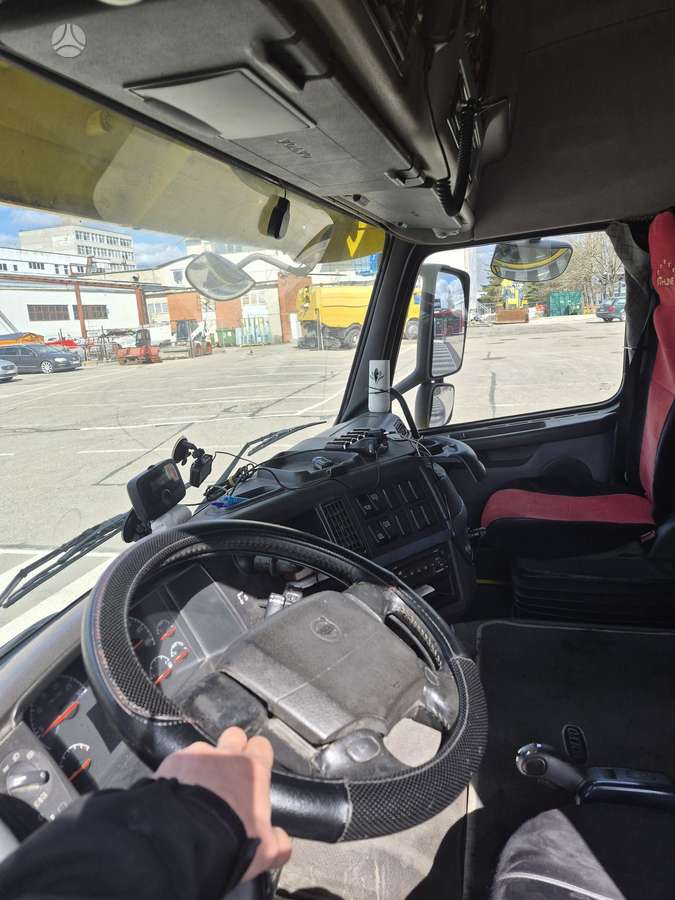 Volvo Fh 400, double sleeper