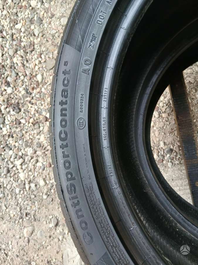 Continental, vasaras 255/40 R20