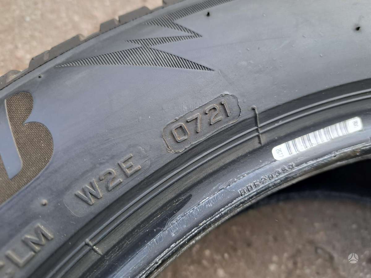 Bridgestone Blizzak Lam005 2021', žieminės 215/55 R17