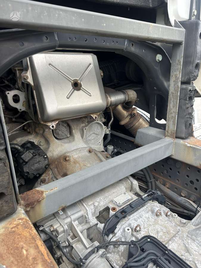 Mercedes-Benz 1842 BDF sistema, шасси