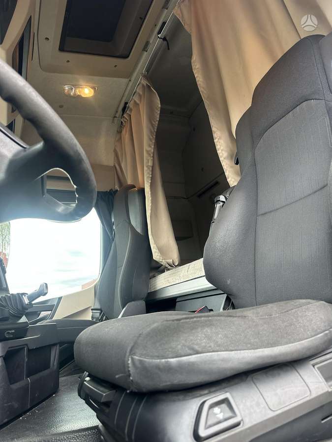 Mercedes-Benz 1842 BDF sistema, шасси