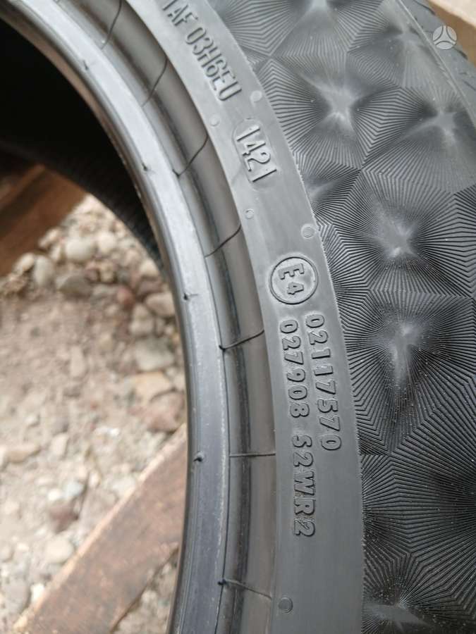Continental, summer 235/55 R19