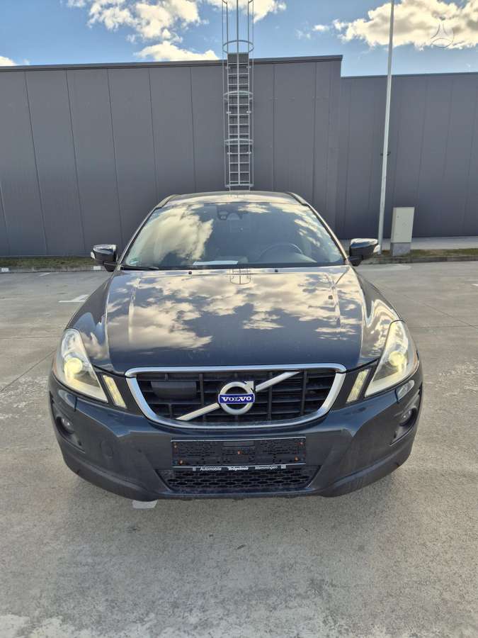Volvo XC60 - 2