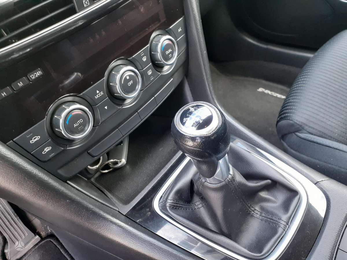Mazda 6, 2.2 l., Универсал