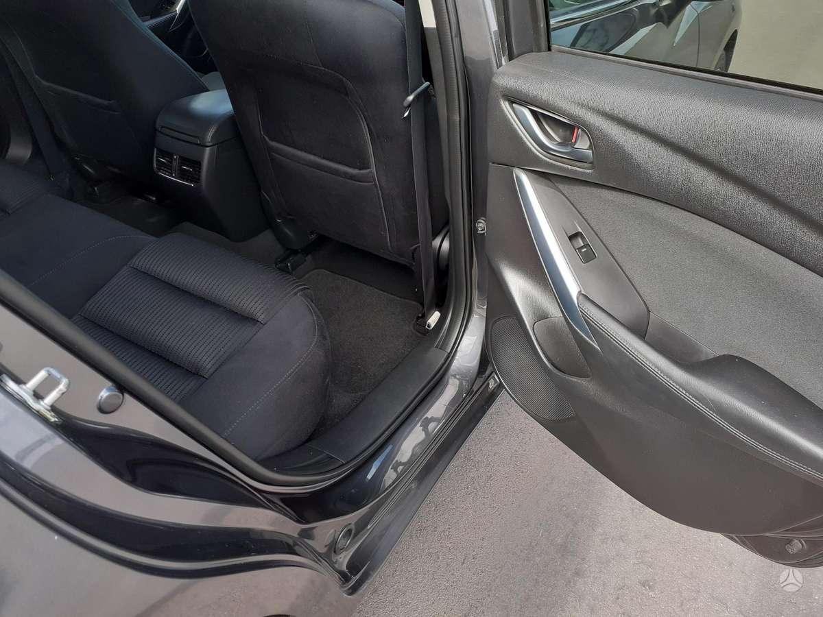 Mazda 6, 2.2 l., Универсал