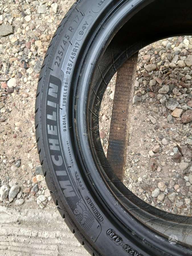 Michelin, summer 225/45 R17
