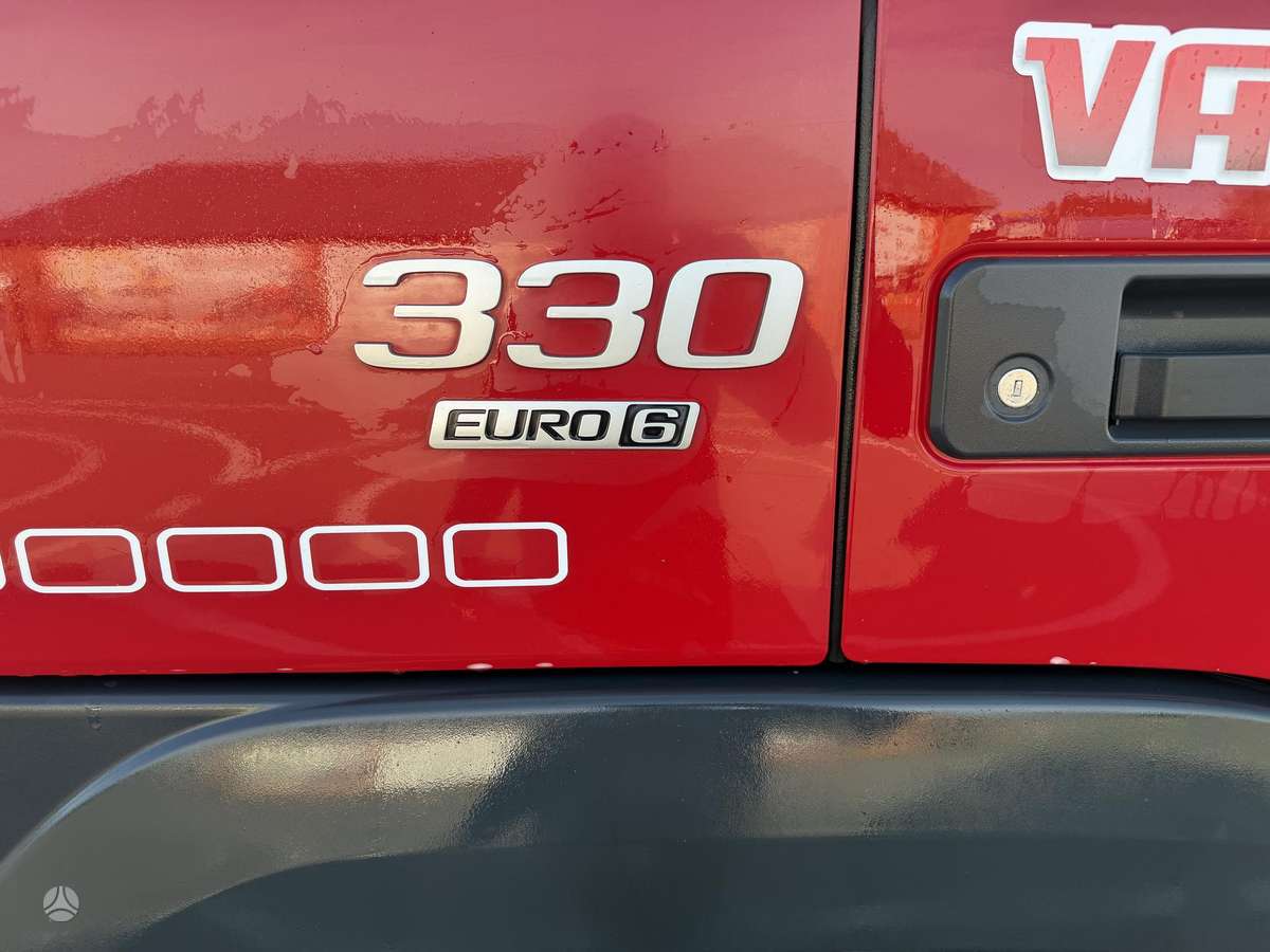 Volvo FM, single sleeper