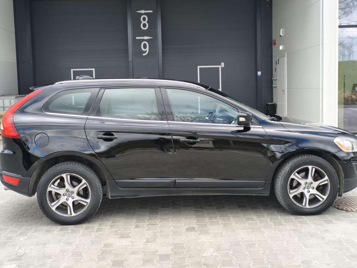 Volvo XC60 - 4