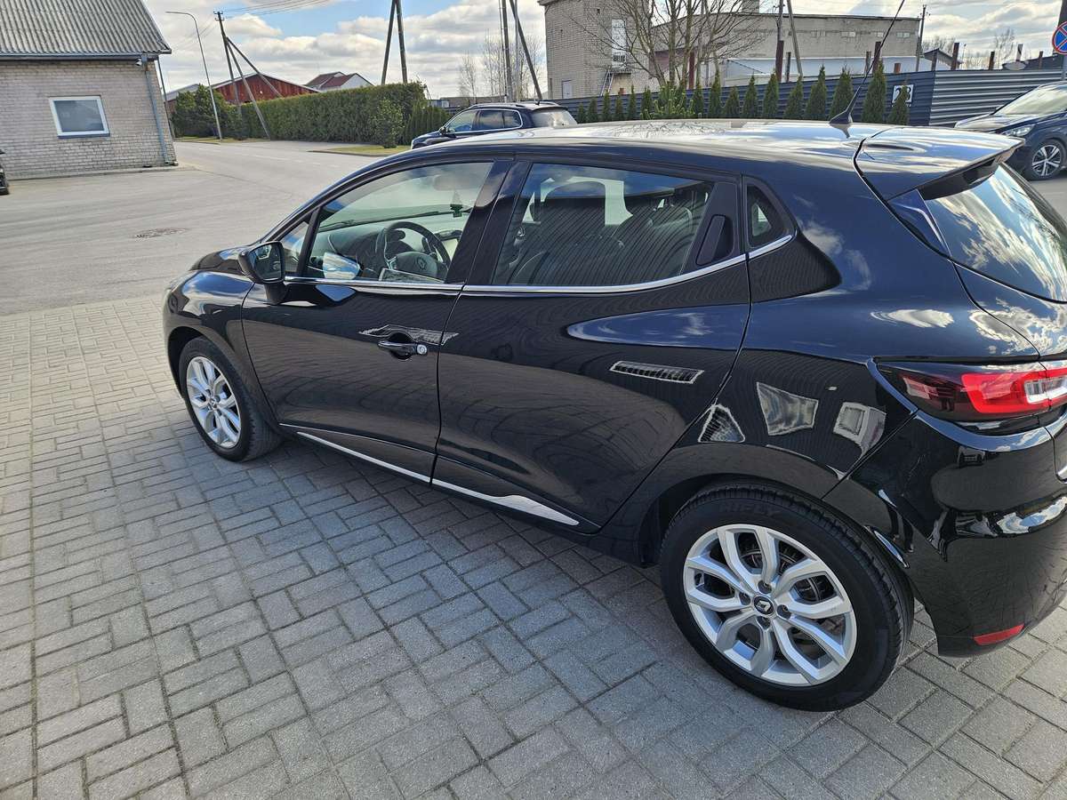 Renault Clio, 1.2 l., hatchback
