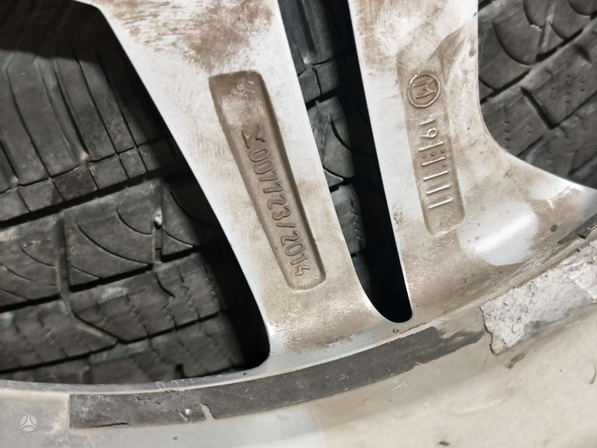 Audi Q5, lengvojo lydinio, R18