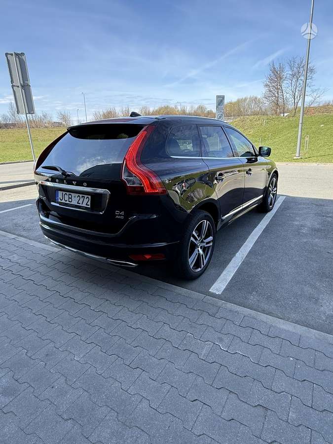 Volvo XC60 - 4