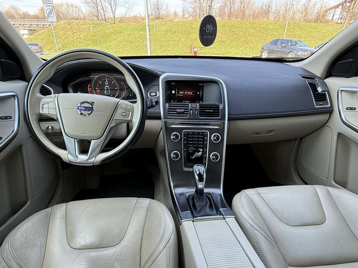Volvo XC60 - 5