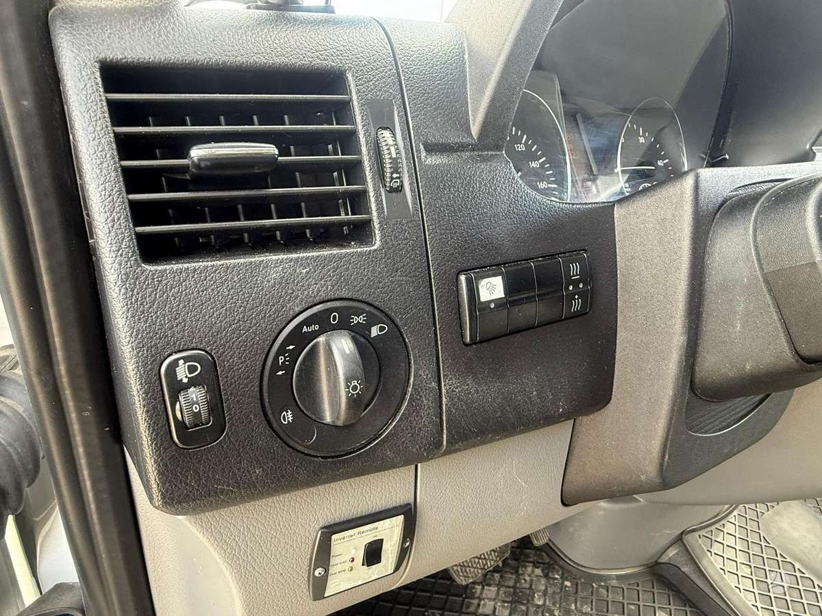 Mercedes-Benz Sprinter, cargo van