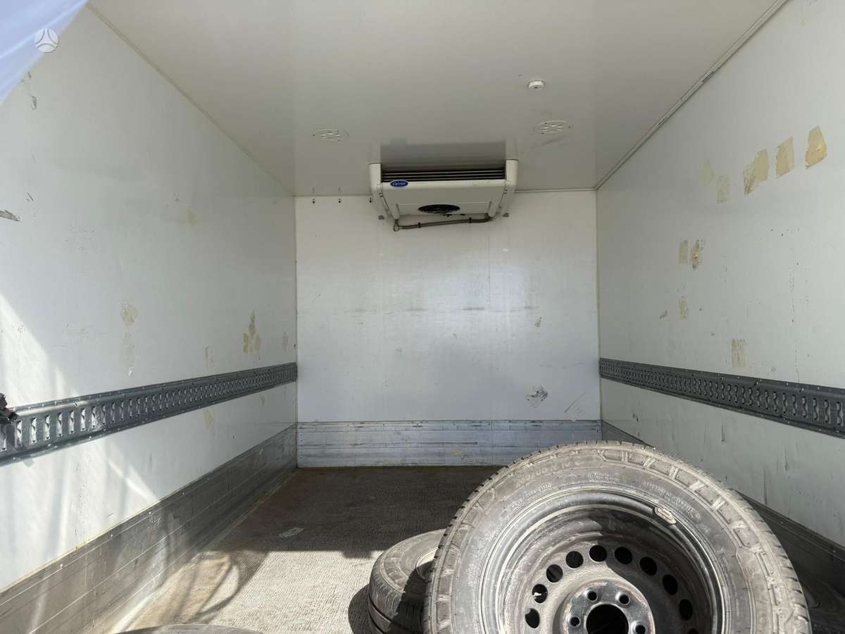 Mercedes-Benz Sprinter, cargo van