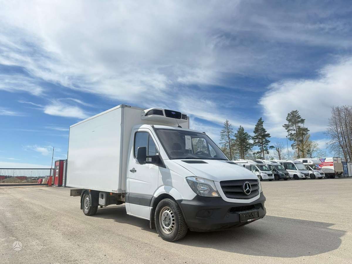 Mercedes-Benz Sprinter, cargo van