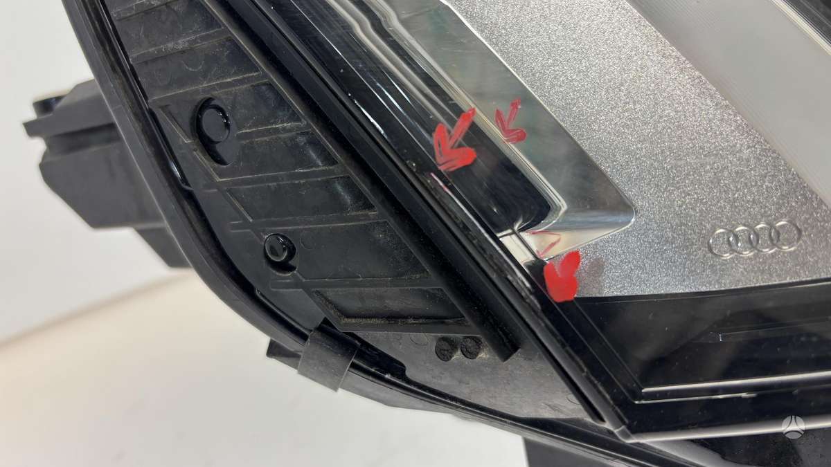 Audi A5, 8W6941086, Cen31038