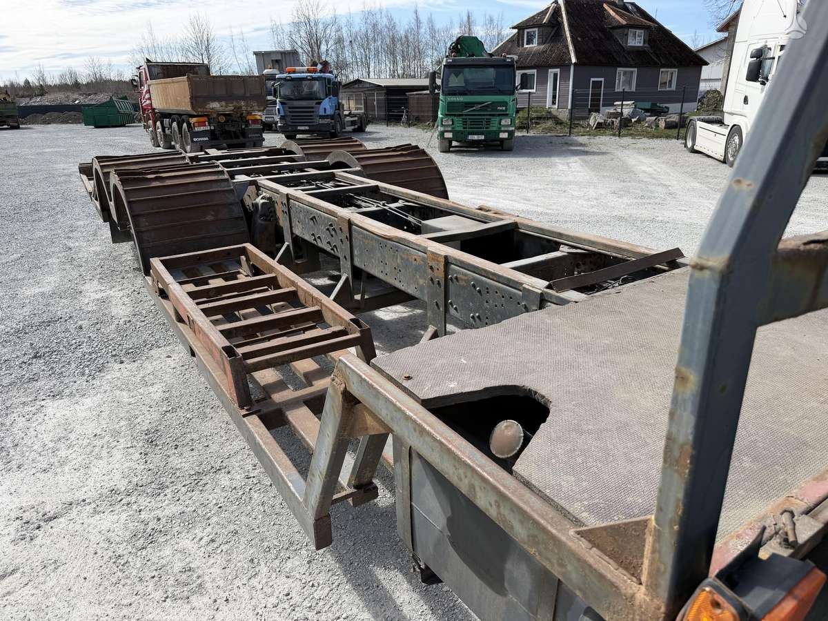 Scania 113 6x2, auto transporters