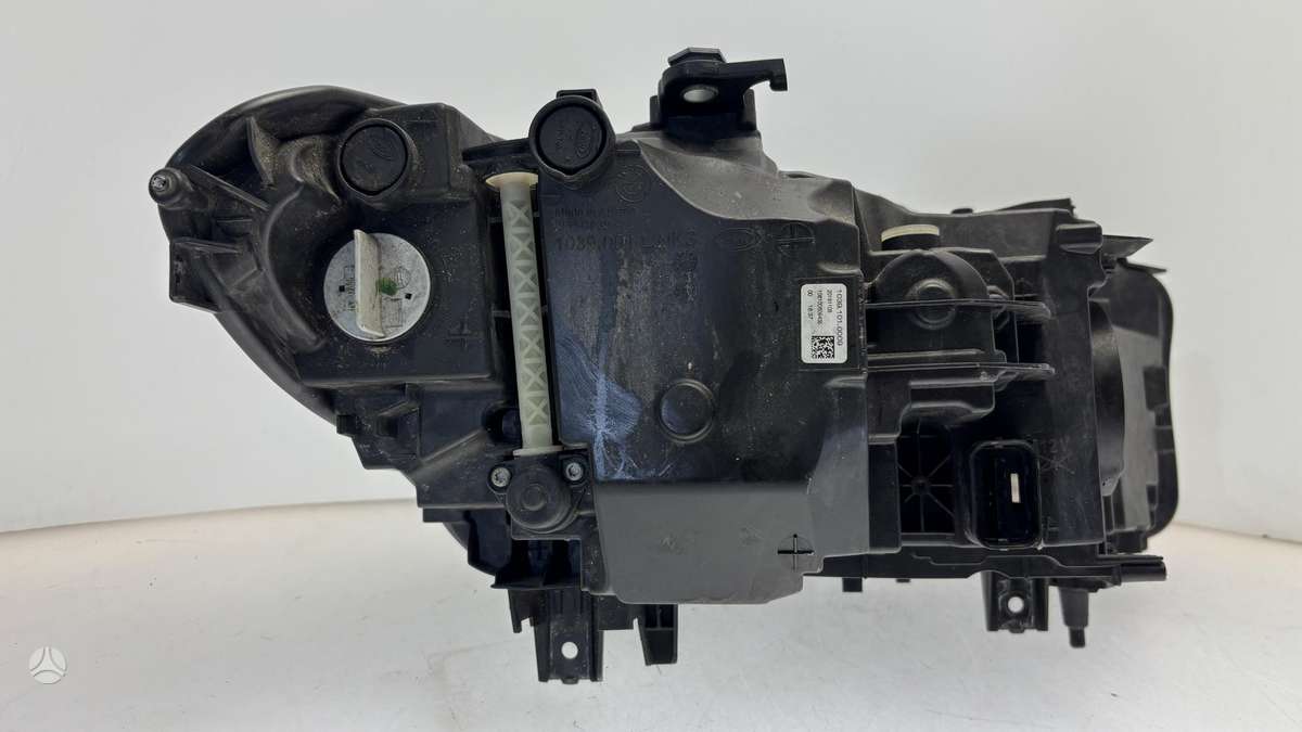 BMW 5 serija, 8499111, Cen31049