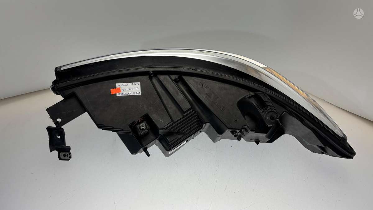 Ford Explorer, LB5B13W029GG, Cen31069