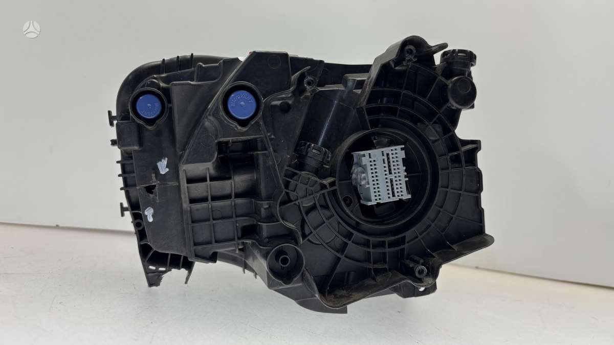 Land Rover Defender, L8B213W030HG, Cen31088