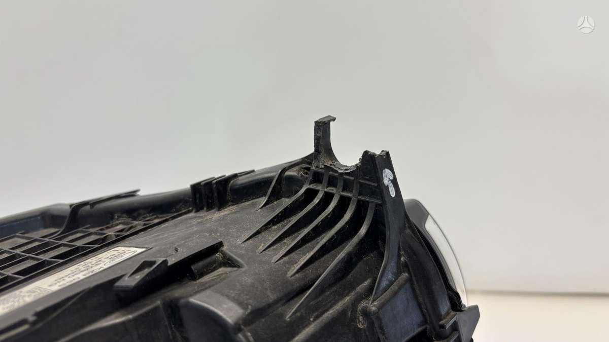 Land Rover Defender, L8B213W030HG, Cen31088