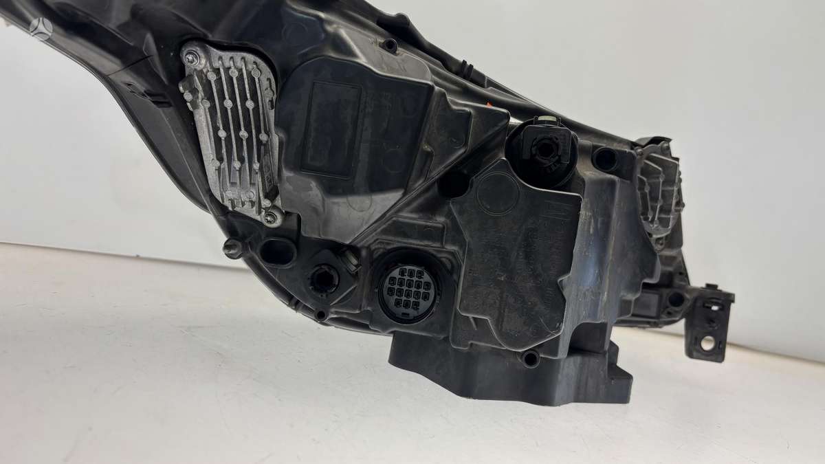 Land Rover Discovery, HY3213W030EA, Cen31089