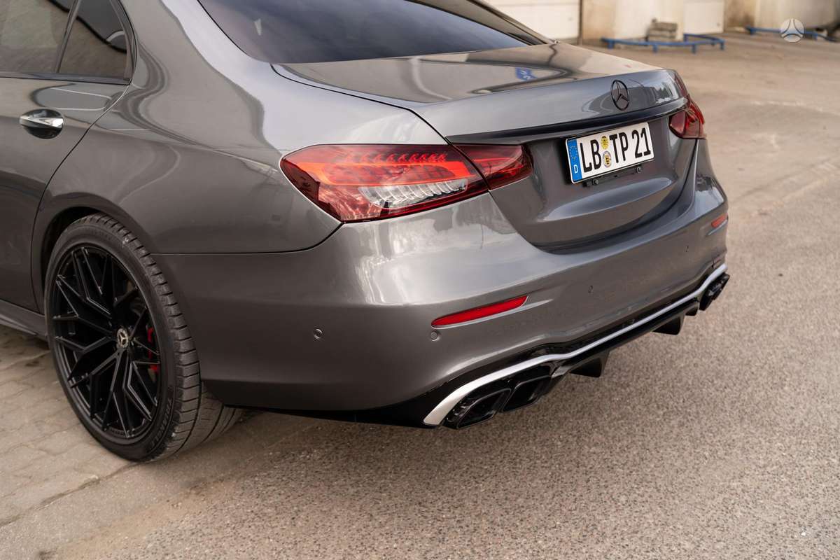 Mercedes-Benz E350, 3.0 l., Седан