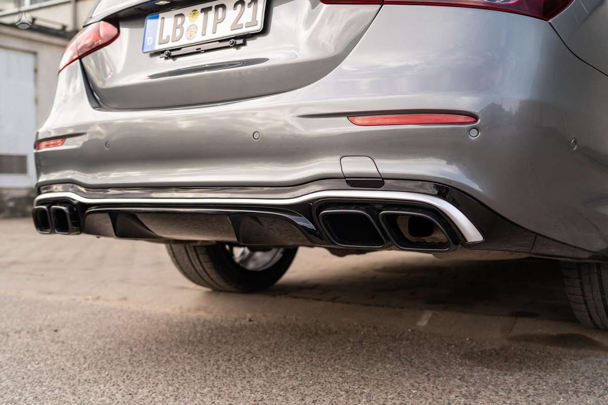 Mercedes-Benz E350, 3.0 l., Седан