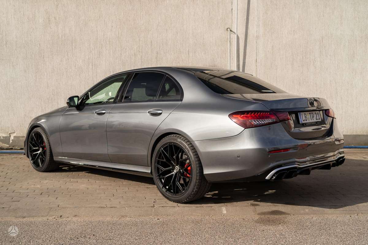 Mercedes-Benz E350, 3.0 l., Седан