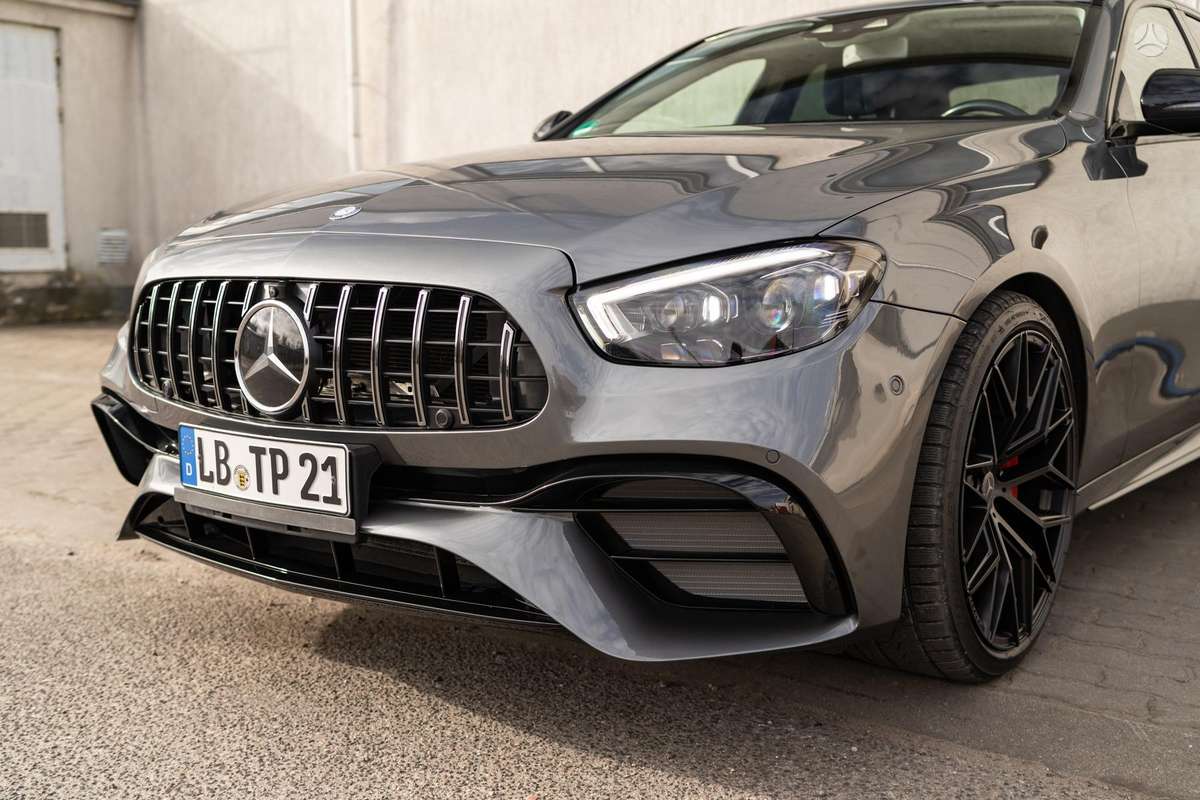 Mercedes-Benz E350, 3.0 l., Седан