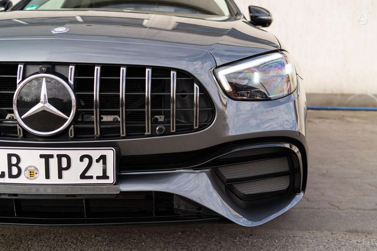 Mercedes-Benz E350, 3.0 l., Седан