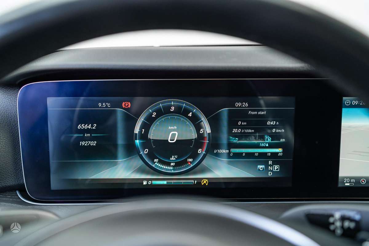 Mercedes-Benz E350, 3.0 l., Седан