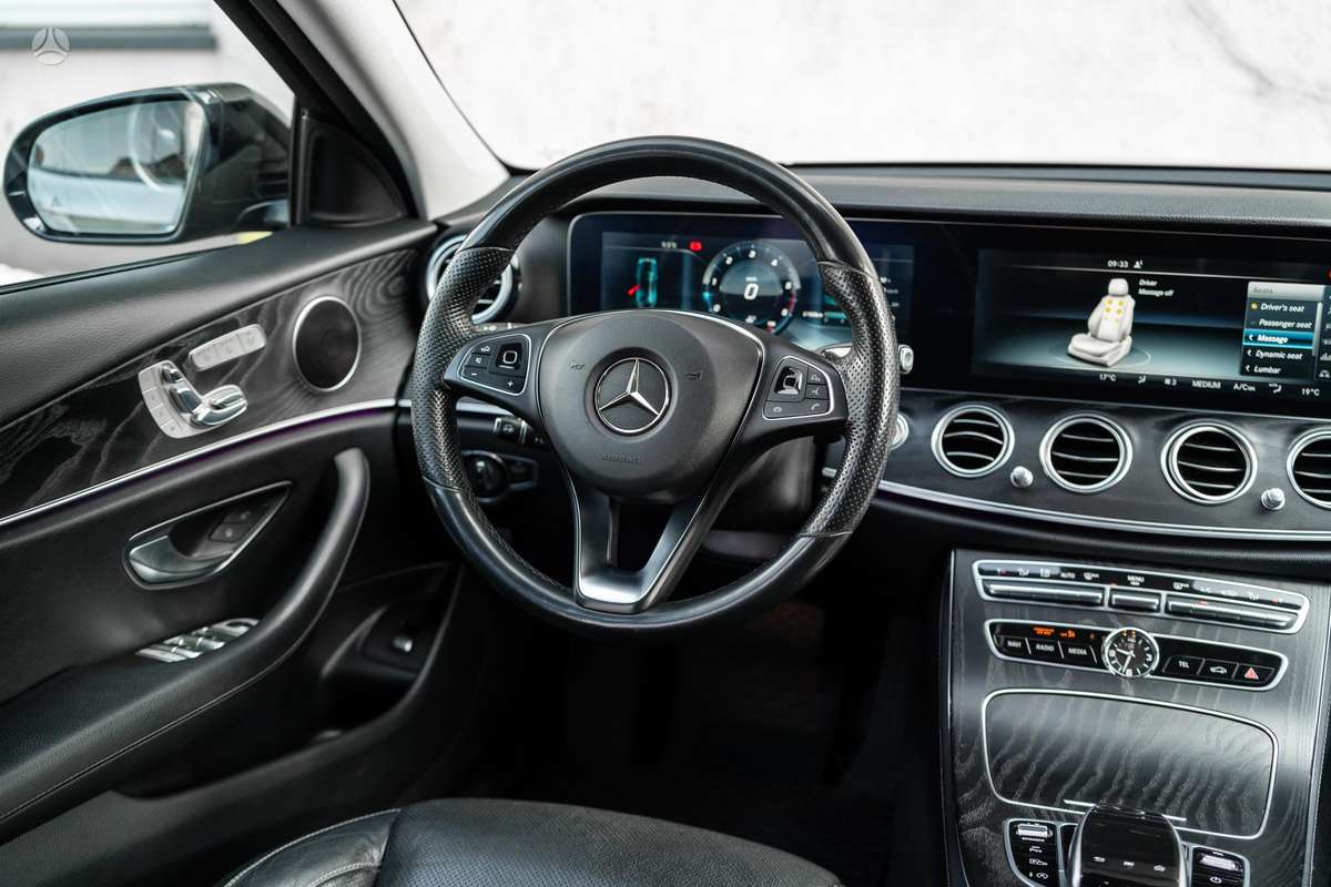 Mercedes-Benz E350, 3.0 l., Седан