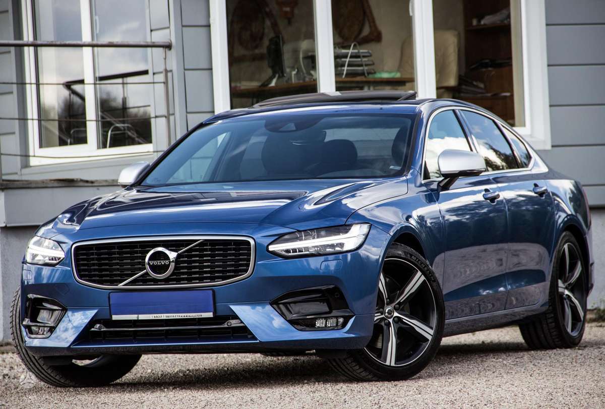 Volvo S90, 2.0 l., Седан