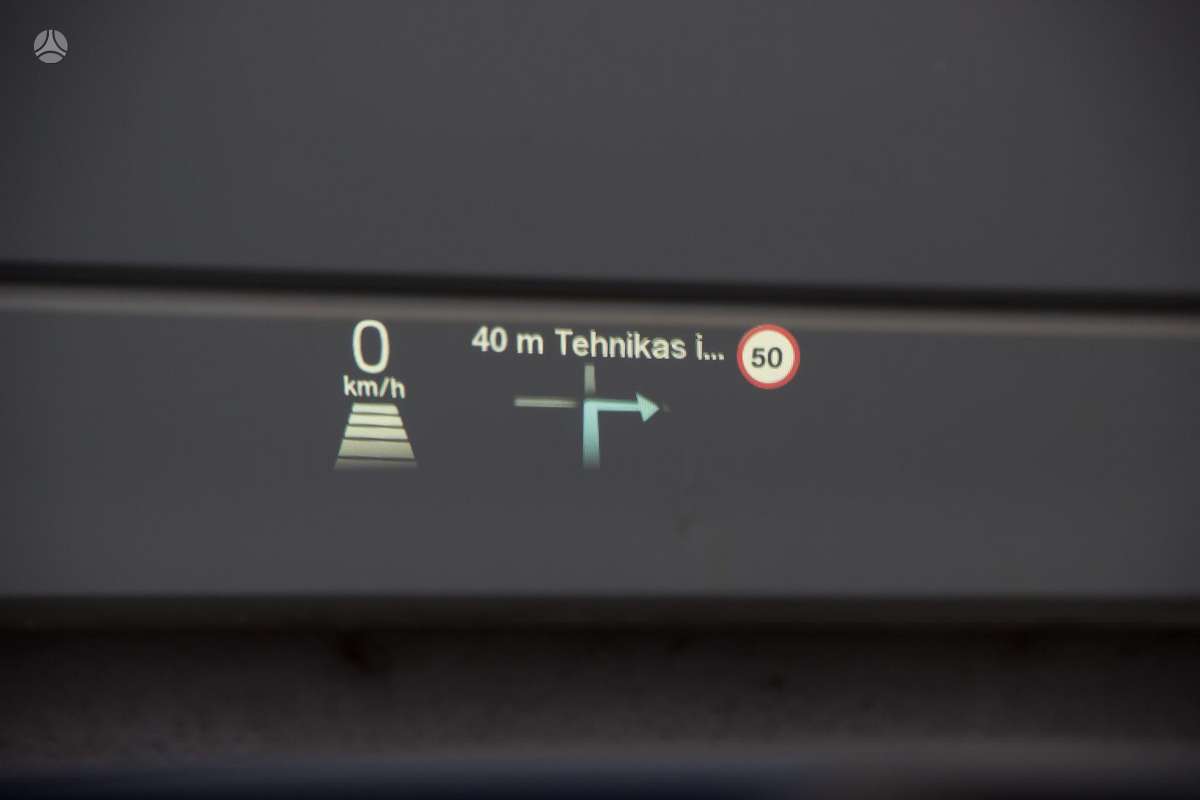 Volvo S90, 2.0 l., Седан
