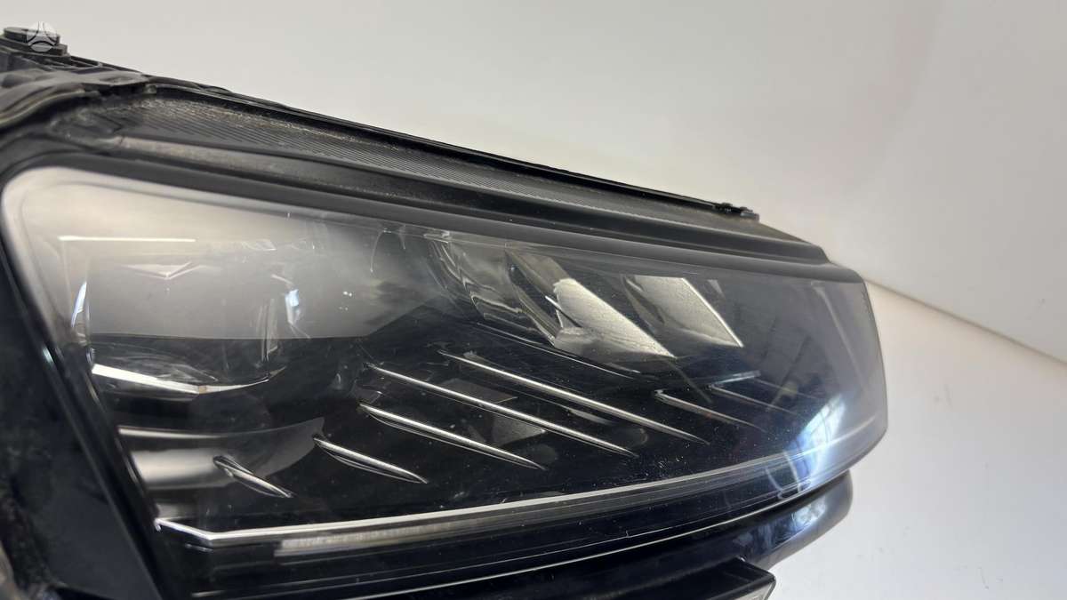 Skoda Karoq, 57B941016B, Cen31213