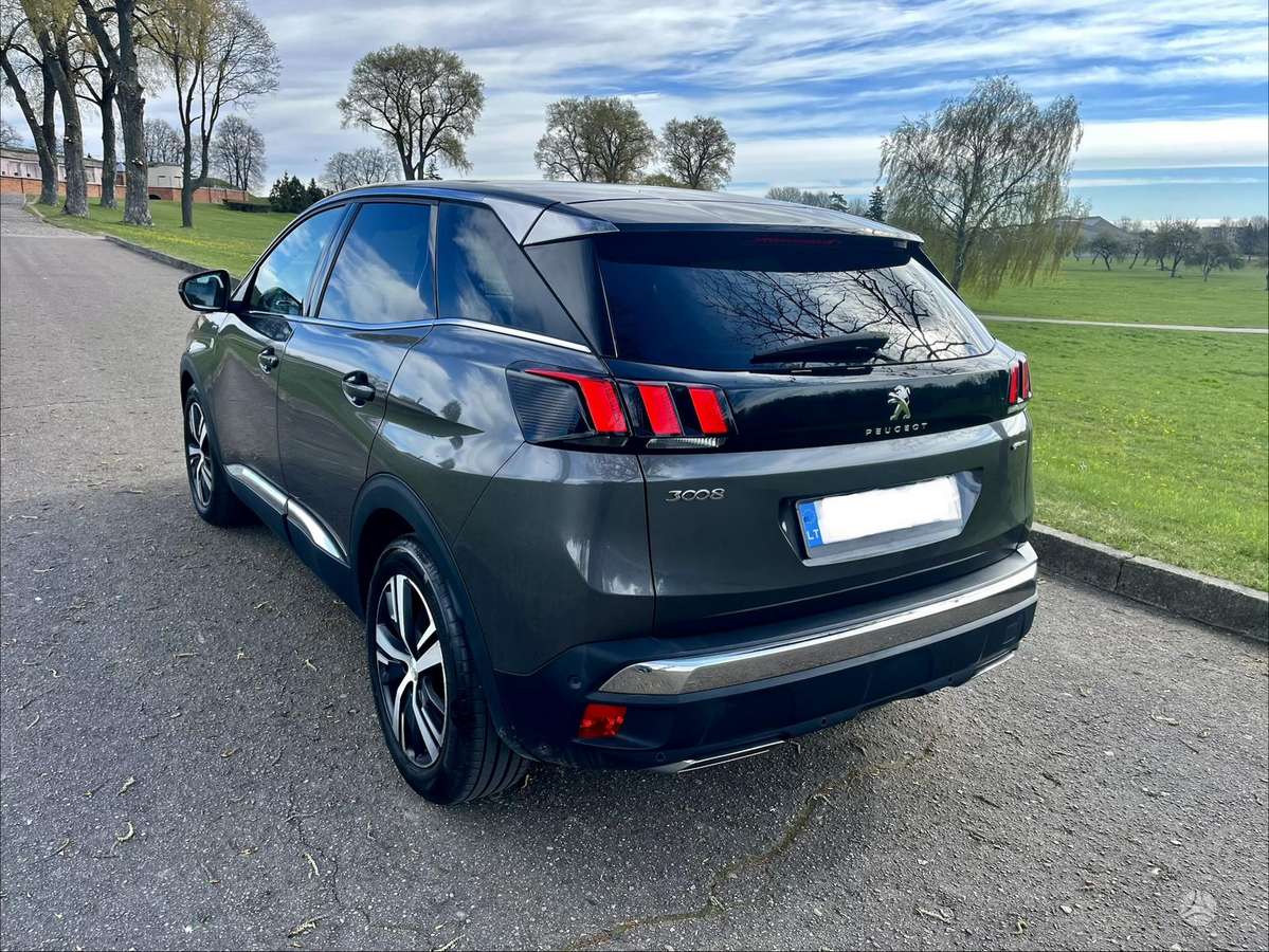 Peugeot 3008, 1.6 l., Минивэн