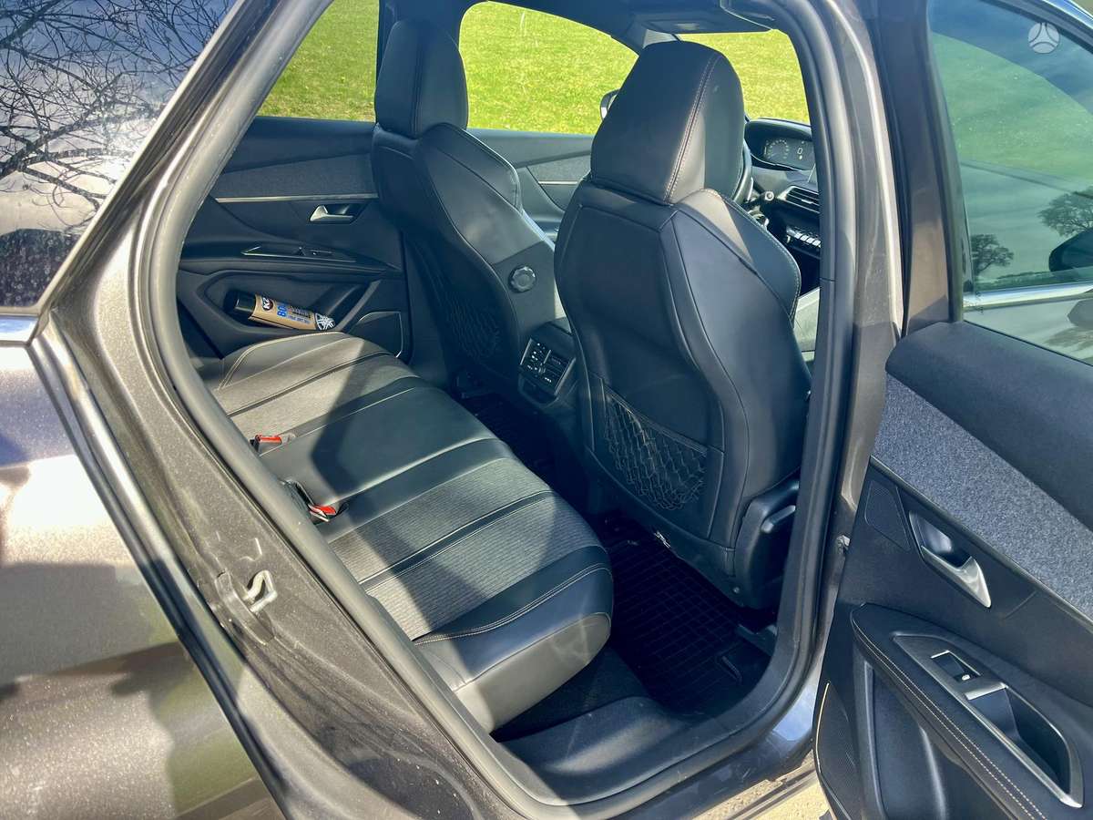 Peugeot 3008, 1.6 l., Минивэн