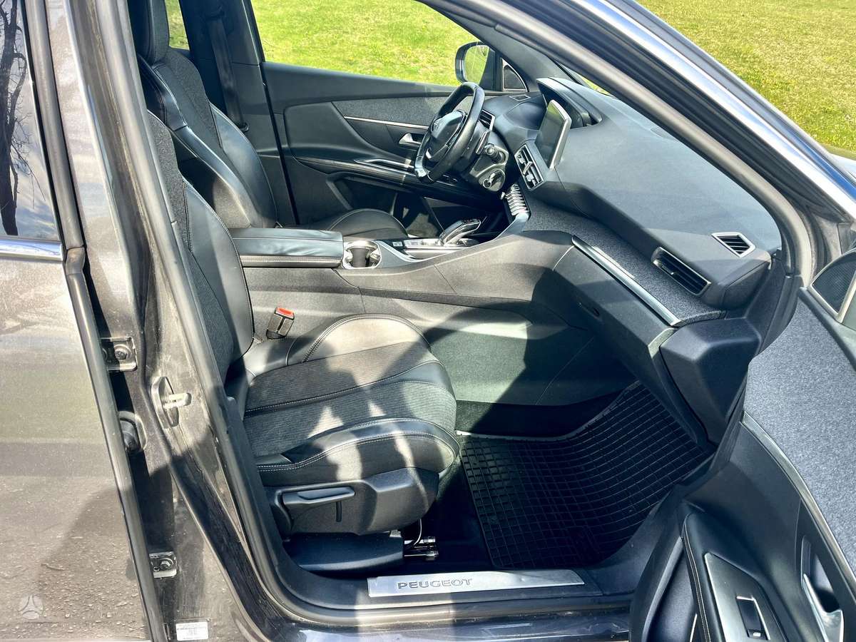 Peugeot 3008, 1.6 l., mpv / minivan