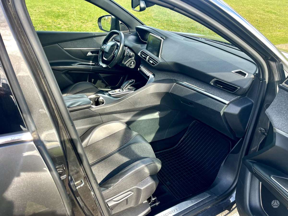 Peugeot 3008, 1.6 l., mpv / minivan