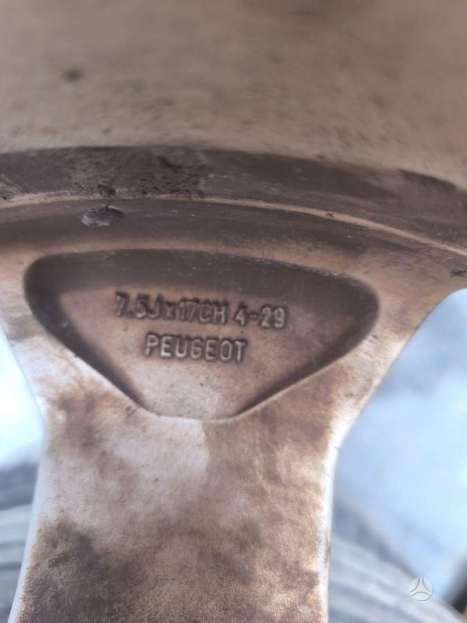 Peugeot, light alloy, R17