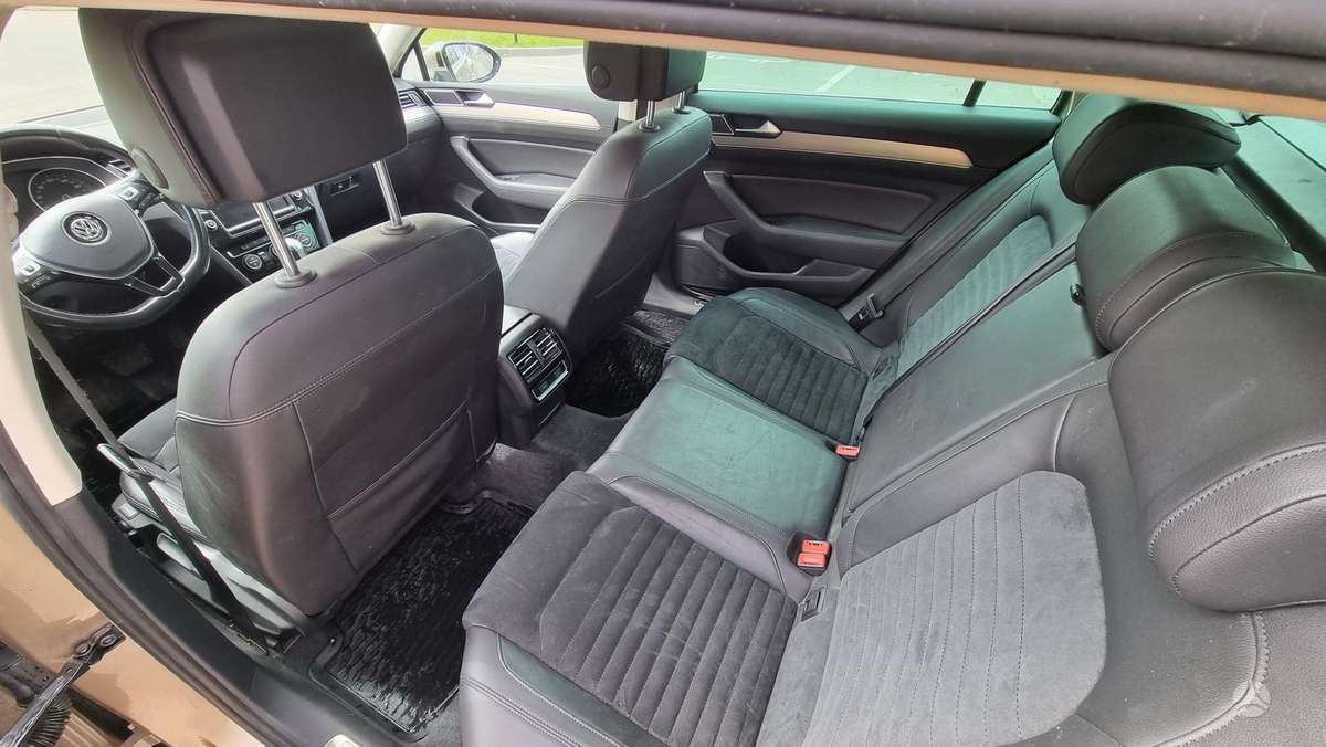 Volkswagen Passat, 1.8 l., Универсал