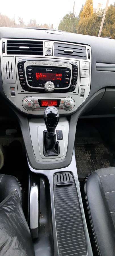 Ford Kuga, 2.0 l., off-road / crossover