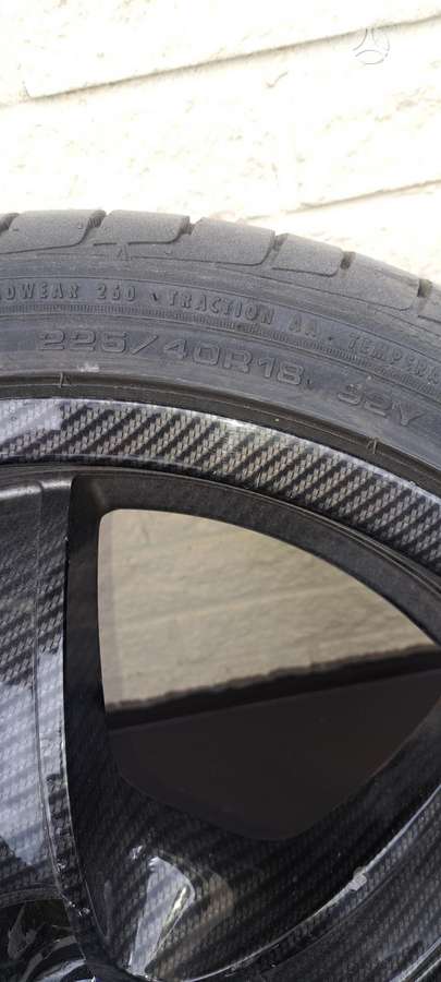 Volvo S60, lengvojo lydinio, R18