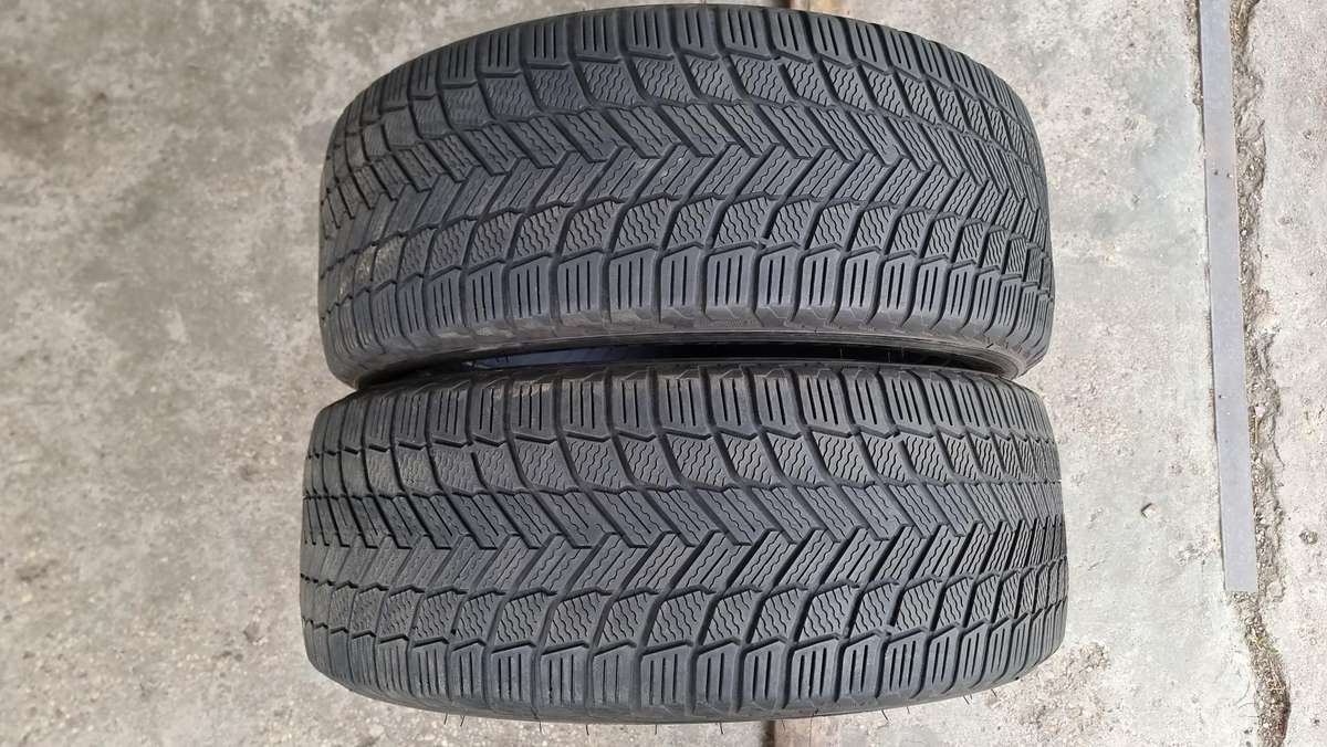 Michelin X-Ice Snow, winter 235/50 R19