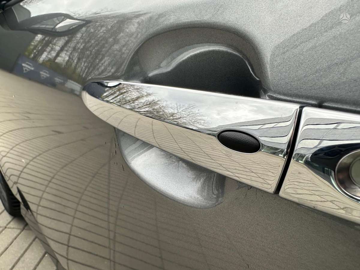 Nissan Leaf, 40 kWh, hatchback