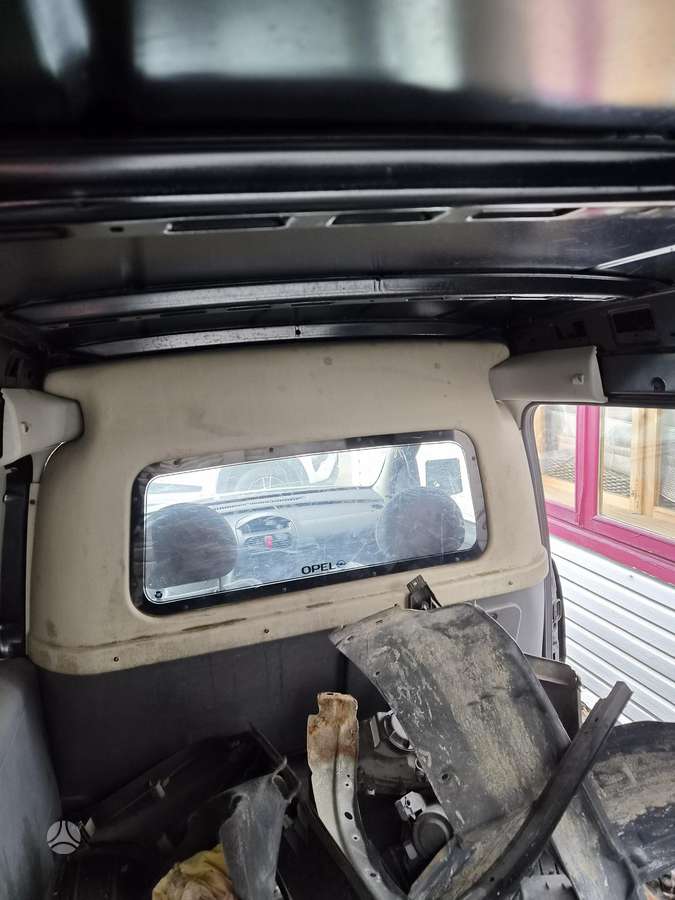 Opel Combo Dalimis nebrangios dalis